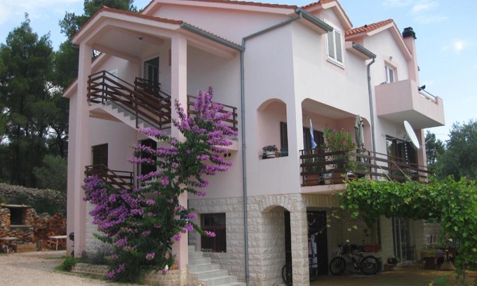 Vrboska Apartment | Apartments Vanda