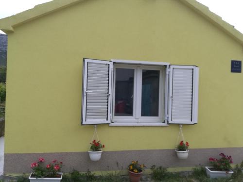 Kastel Sucurac Apartment | Apartments with a parking space Kastel Sucurac, Kastela - 15430