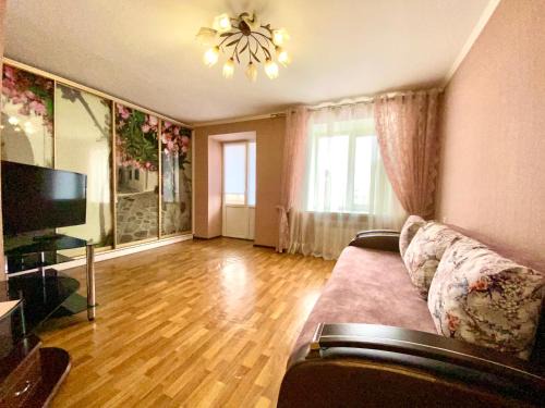 Sukhinovka Apartment | ApartPoltava ЦЕНТР Полтави, Простора та зручна квартира біля ПУЕТ, 2-ОКРЕМІ КІМНАТИ, звітна документація для відрядження