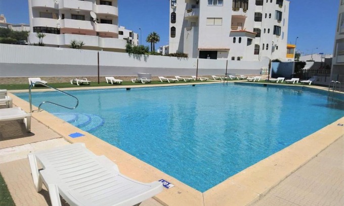 Montechoro Apartment | APARTYAL - Apartamento T1 com piscina, em Montechoro, Albufeira, Algarve