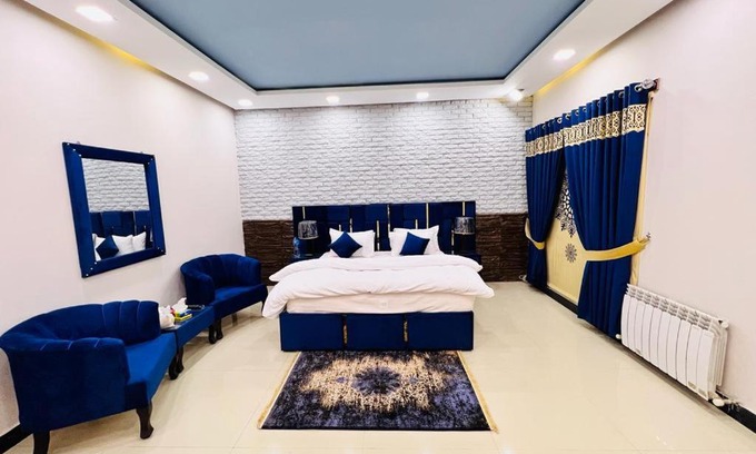 F-7 Sector House | Apex Inn Guest House