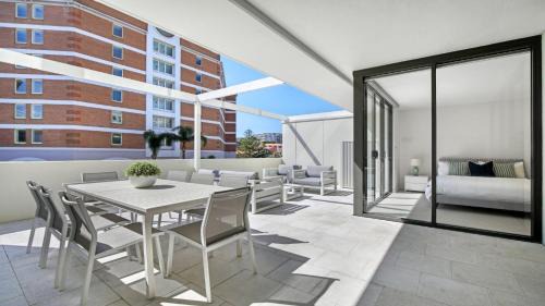Terrigal House | Apollo Short Walk To Beach Accom Holidays