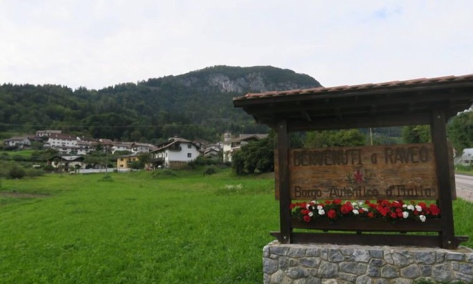 Raveo Apartment | App. A - Cjase Fravins by Interhome