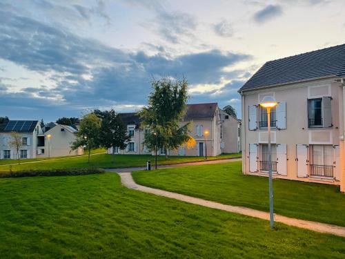 Le Mee-sur-Seine Apartment | Appart Hôtel 3* dans une résidence de tourisme