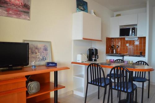 Banyuls-sur-Mer Apartment | Appart Studio cabine 4 couchages BANYULS SUR MER BN120-4202