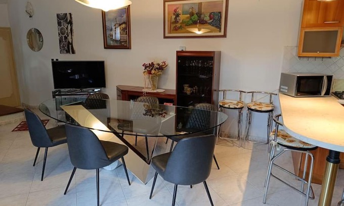 Villafranca di Verona Apartment | Appartamento in corte