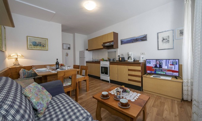 Torbole sul Garda Apartment | Appartamento Miorelli 2, Torbole sul Garda, Italy