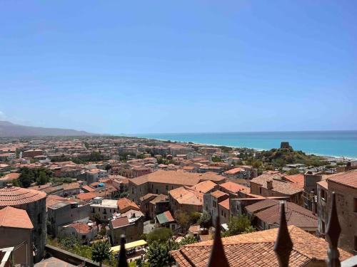 Scalea Apartment | Appartamento vista mare in Centro Storico