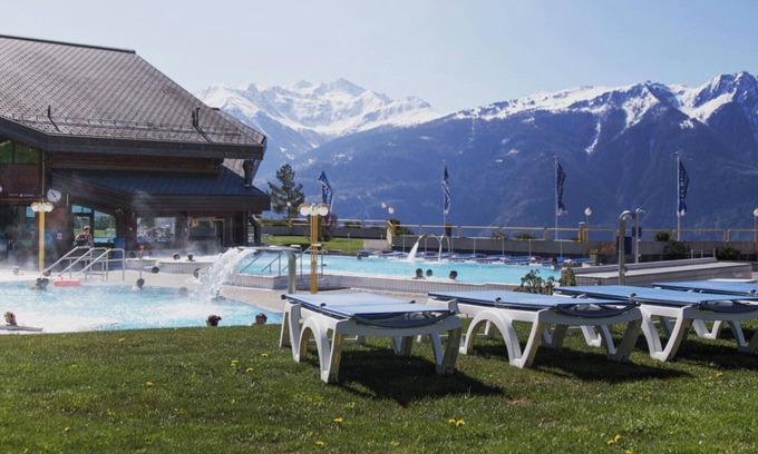 Ovronnaz Apartment | Appartement à la Montagne Dans Centre Thermal et spa