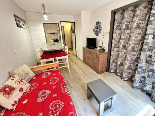 Valfrejus Apartment | Appartement 2 pièces + cabine, 4-6 pers, 32m², Wi-Fi, Place des Bergers, Modane, proche pistes et commerces - FR-1-265-221