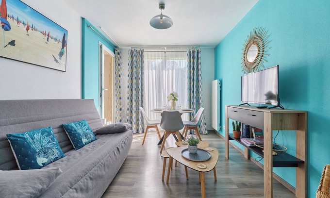 Equemauville Apartment | Appartement Bleu Turquoise - Welkeys