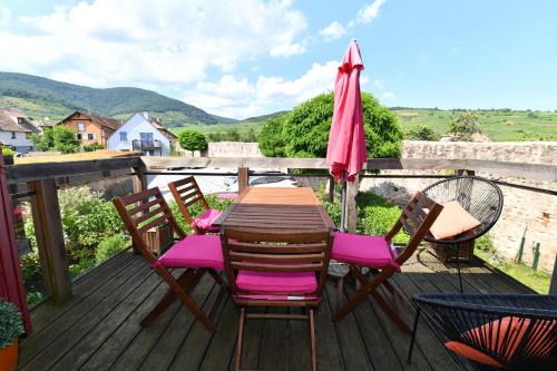 Kientzheim Apartment | Appartement Côté Vignes avec Terrasse et Parking