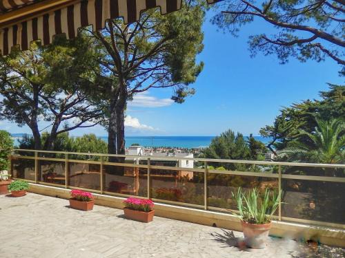 Bastide Giraud Apartment | Appartement charmant à Villeneuve-Loubet 55 m² avec vue mer