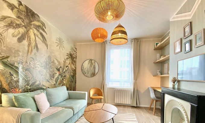 Cote Est Soquence Apartment | Appartement Chaleureux et Confortable à 15 min à Pied de la Gare