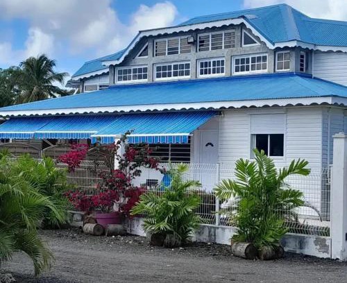 Anse-Bertrand Apartment | Appartement cosy à Anse-Bertrand de 45 m² avec jardin