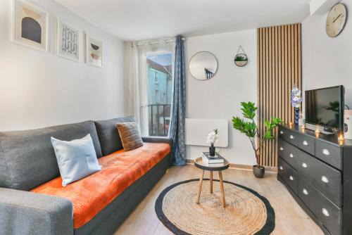 Centre Apartment | Appartement cosy et lumineux, 20 min de Paris, proche Stade de France et CDG, Wifi