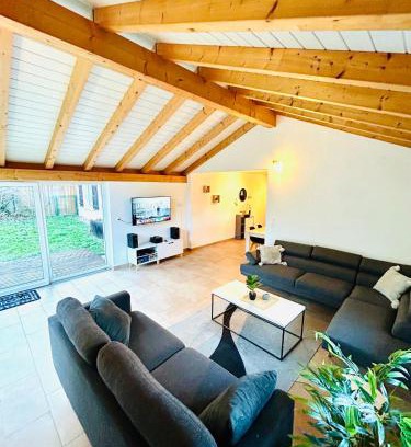 Val-de-Travers Apartment | Appartement duplex spacieux
