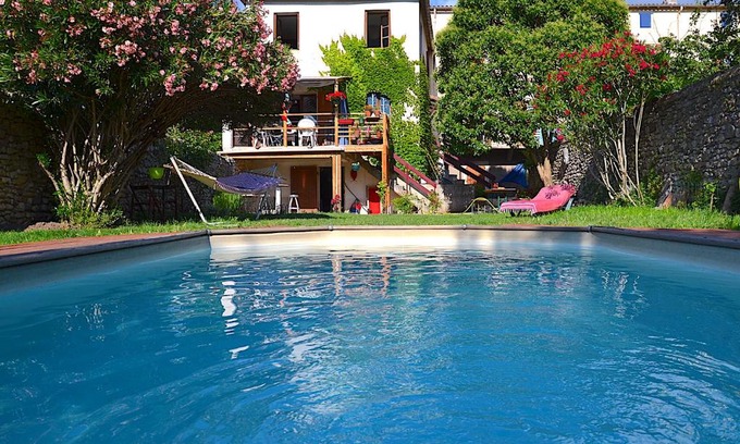 Lodeve Apartment | Appartement provencal, idéal famille ou amis