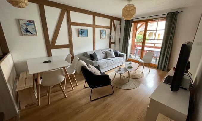 Saint-Lary-Soulan Apartment | Appartement Rés Cami Real, T2 cabine, 5 personnes, piscine intérieure