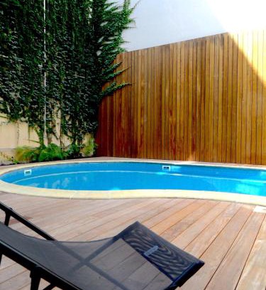 Hotel de Ville - Quinconces Bed & Breakfast | Appartement T4 Le Courbin