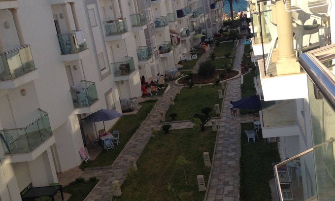 Chott Mariem Apartment | Appartement Tout Confort Plage Privée Piscine Enfants