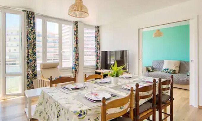 Saint-Lambert Apartment | Appartement Traversant Avec Balcons Plage des Catalans