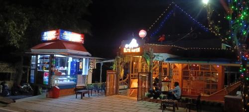 Elappara House | Apple elite haven