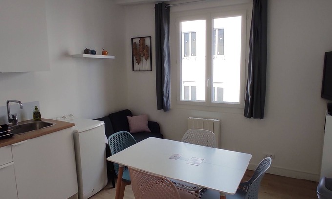 Conches-en-Ouche Apartment | Appt #4 Cosy Plein Centre de Conches