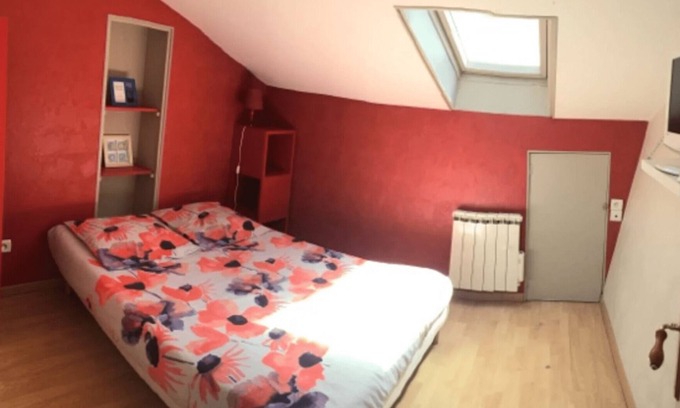 Roanne Apartment | Apt British under the slopes (APT N°21)
