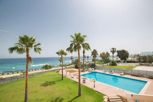 Protaras Apartment | Apt Lasonos Asimi - Luxury 3 Bedroom Appartment - Protaras Apt With Communal Pool On Fig Tree Bay