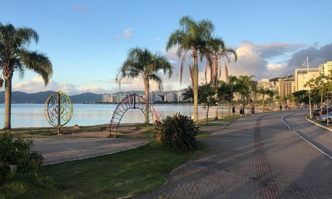 Agronomica Apartment | Apto aconchegante 100m Shopping Beiramar