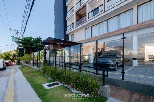 Flamengo Apartment | Aptos completos em prédio com piscina a 280m da Praia - CLFs