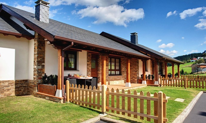 Valdes Cottage | Aptos. Rural The Tower "House The King of the Tower" between Luarca and Cudillero