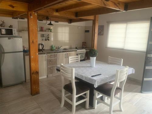 Banfield Apartment | Aquí es 3!