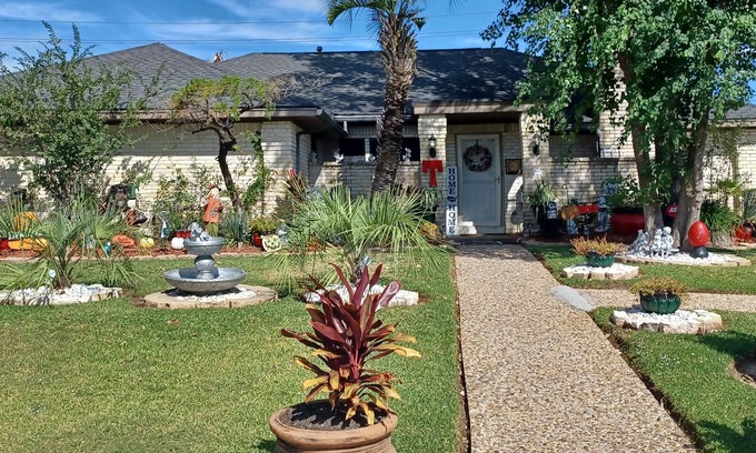 Bryan House | Arbor drive-Bryan near Texas A&M