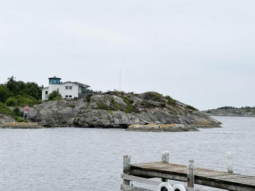 Goteborg Municipality House | Architect-Designed Villa with Sea View in the Archipelago of Gothenburg