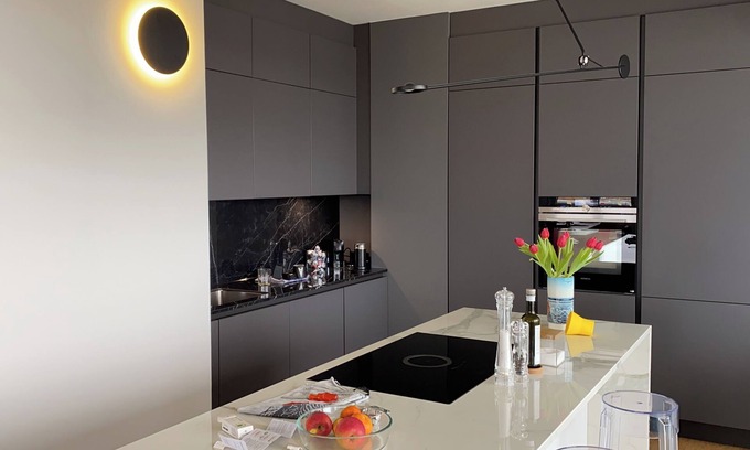 Gallus Apartment | Architectural Digest-worthy flat with stellar view