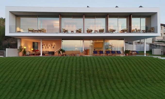 Vigo House | Architecture, views, tranquility, space and experiences in the Vigo estuary.