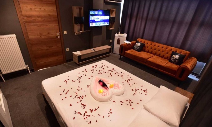 Kucukcekmece Apartment | ARENA SUİTE APARTMENT