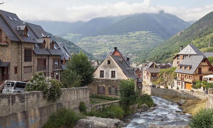 Vielha e Mijaran Apartment | Arriu Nere by FeelFree Rentals