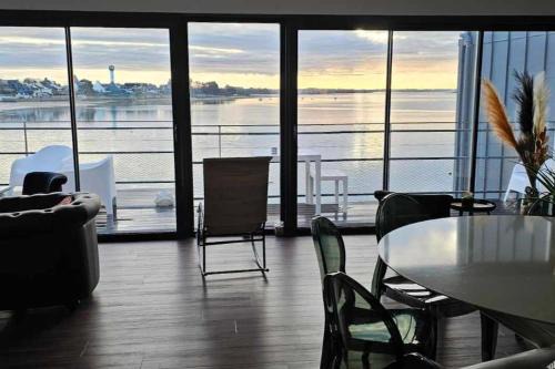 Port-Louis House | ARSAV Vue Mer et Plage