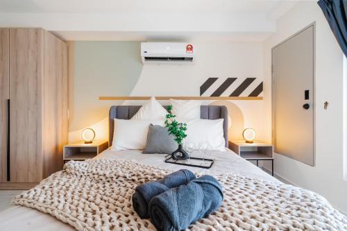 Taman Midah Apartment | Arte Cheras by Xuites-5 pax-Free Netflix-Infinity Pool