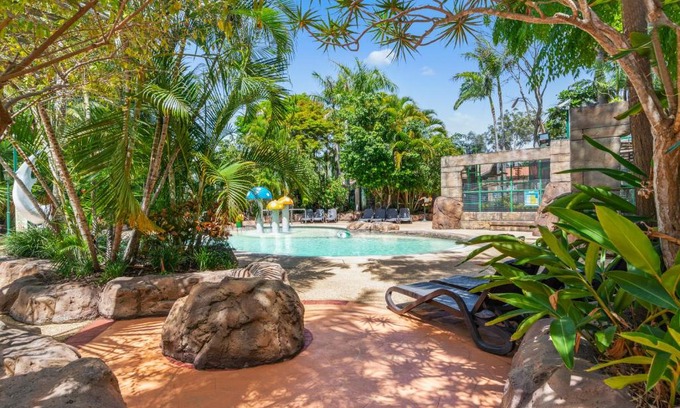 Ashmore Resort | Ashmore Palms Holiday Village