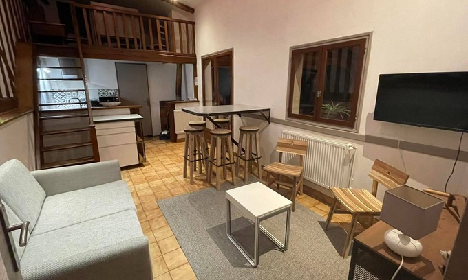 Louze Cottage | At the Gites d'Haromagnyl - The Dairy