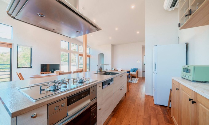 Yokosuka House | Athletes&Resorts Minamihayama