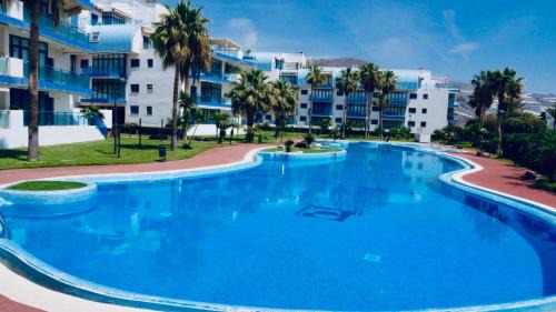 Castell de Ferro Apartment | Atico lujo primera linea, terraza, piscina, parking