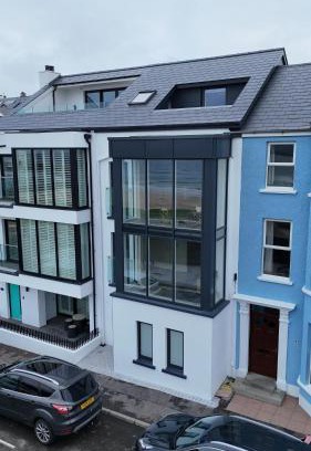 Portrush Villa | Atlantic View - Portrush
