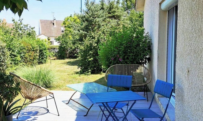 Coulandon Apartment | Au Calme à la Campagne Entre Moulins et Souvigny
