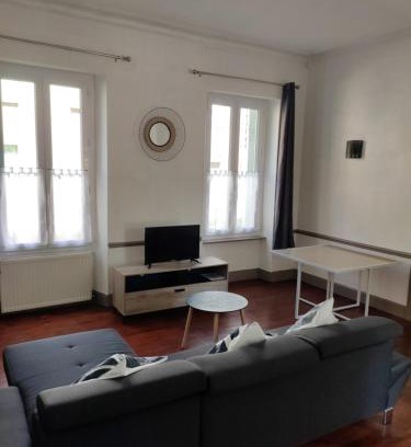 Brioude Apartment | Au Logis Du Summer