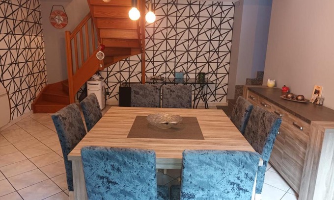 Saint-Jean-de-Maurienne Apartment | Au pied des montagnes.